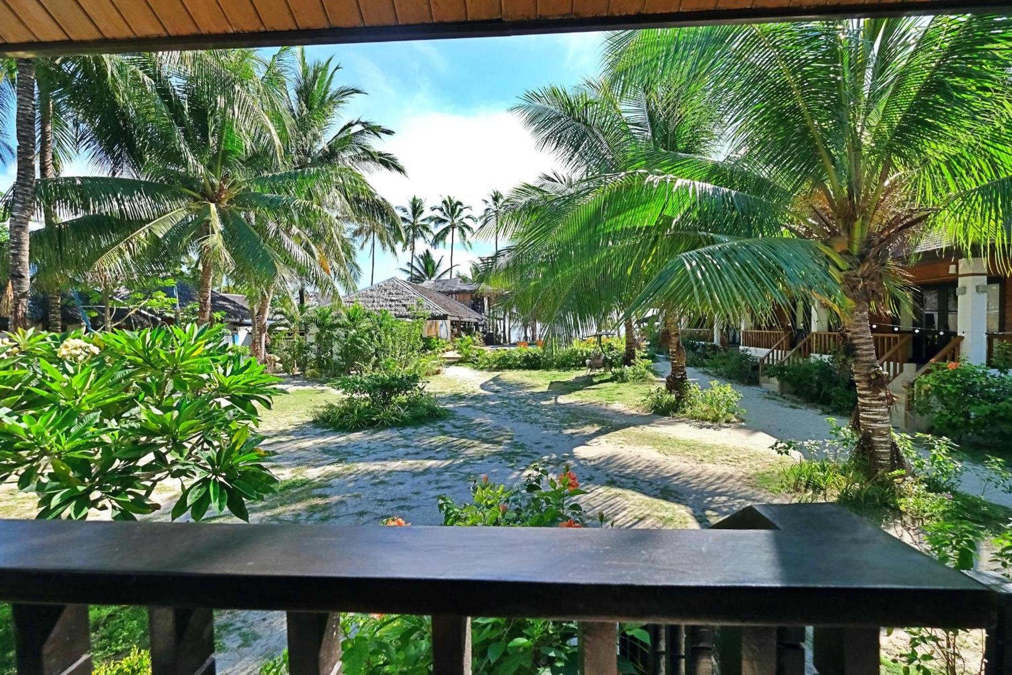 White Villas Resort Siquijor Exterior photo