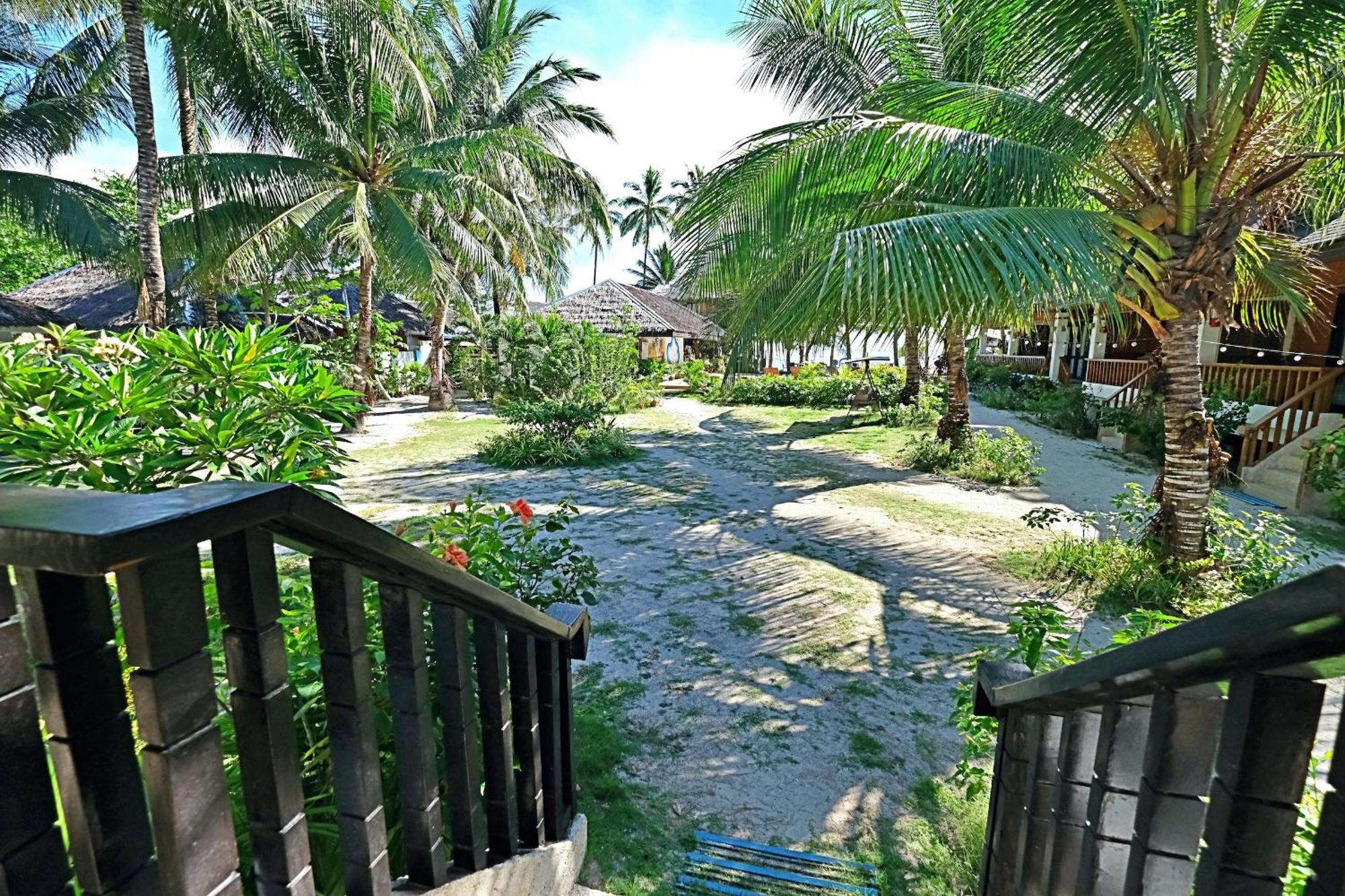 White Villas Resort Siquijor Exterior photo